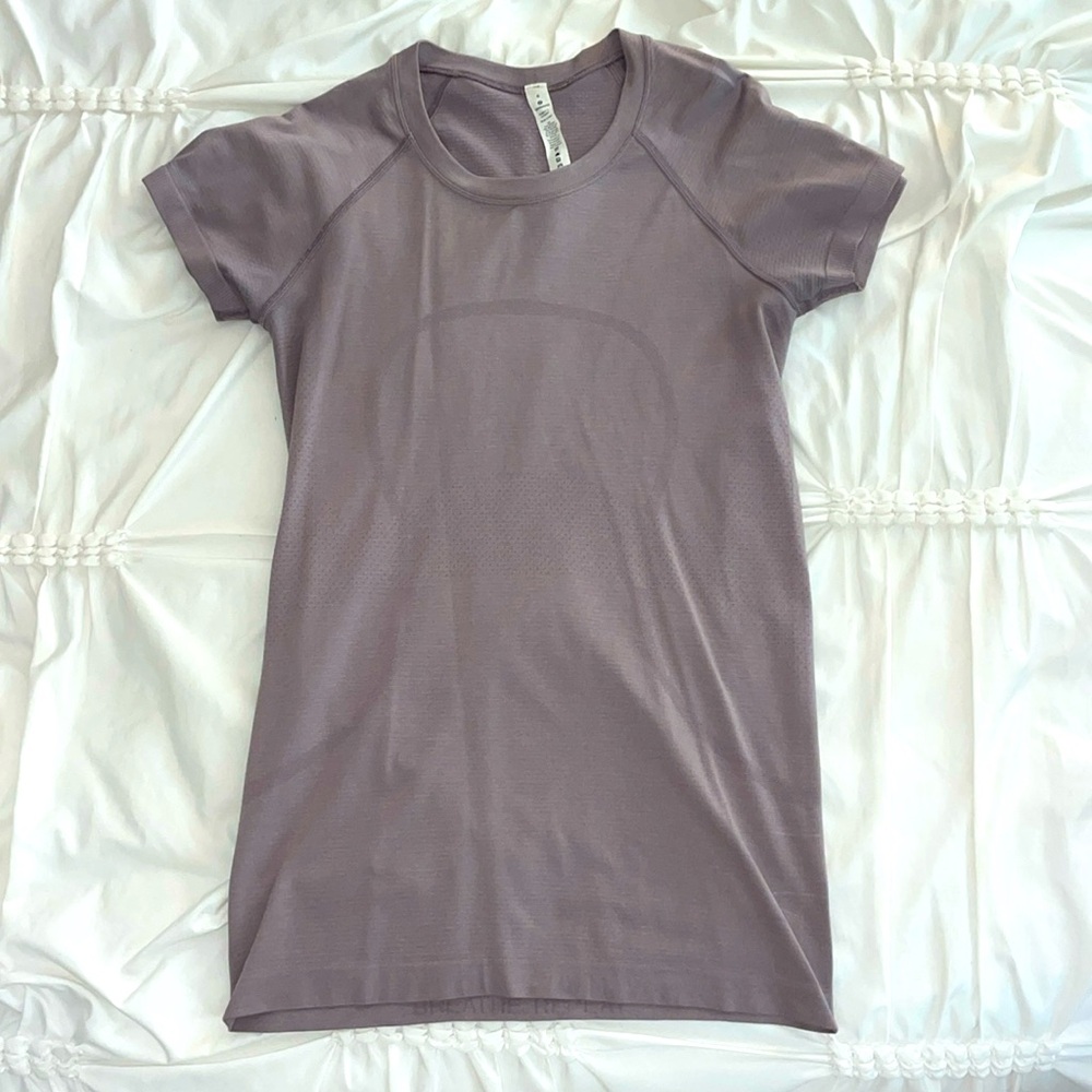 Violet Verbena Lululemon Swiftly Tech Short Sleeve Shirt